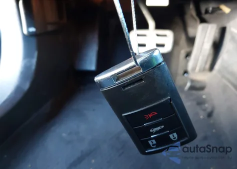 2013 Chevrolet Corvette z USA, uszkodzony, nr VIN 1G1YE2DW7D5106106